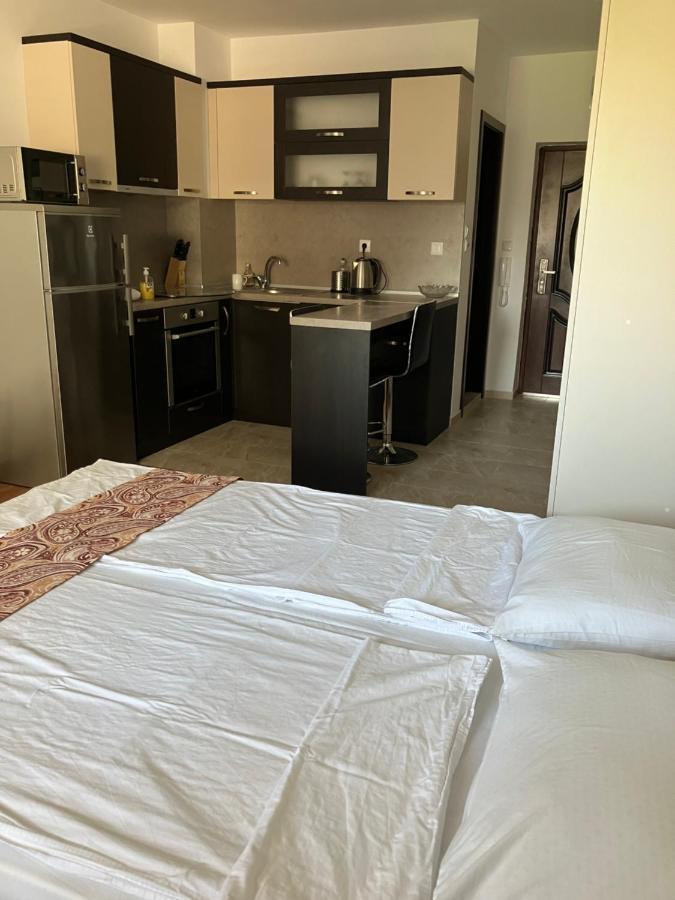 Apartments Dione Pomorie Ngoại thất bức ảnh