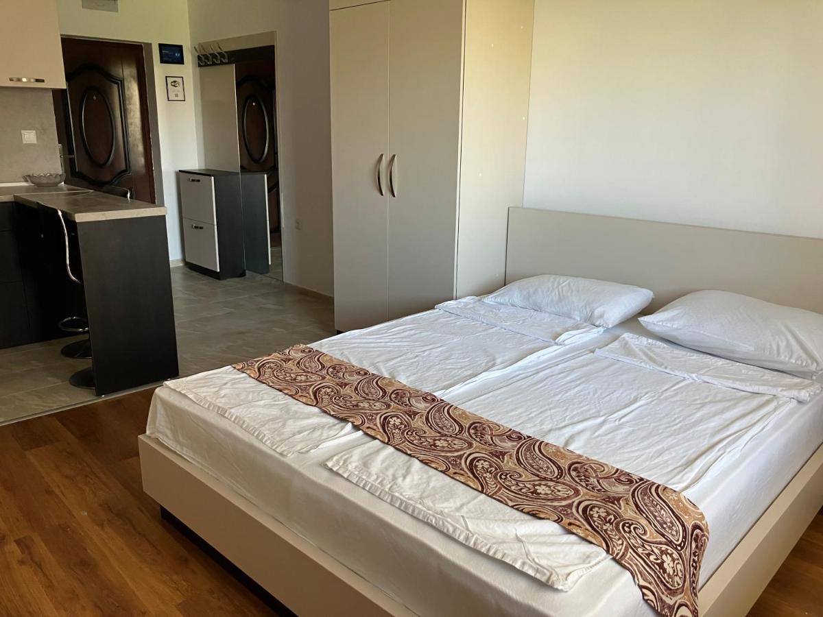 Apartments Dione Pomorie Ngoại thất bức ảnh