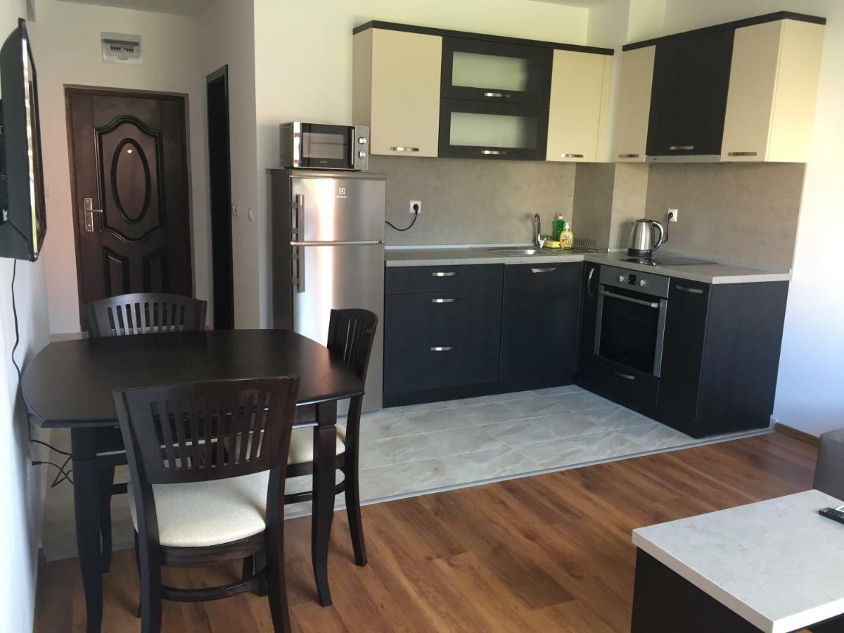 Apartments Dione Pomorie Ngoại thất bức ảnh