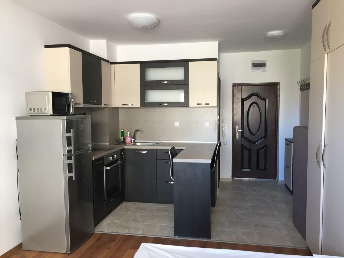 Apartments Dione Pomorie Ngoại thất bức ảnh