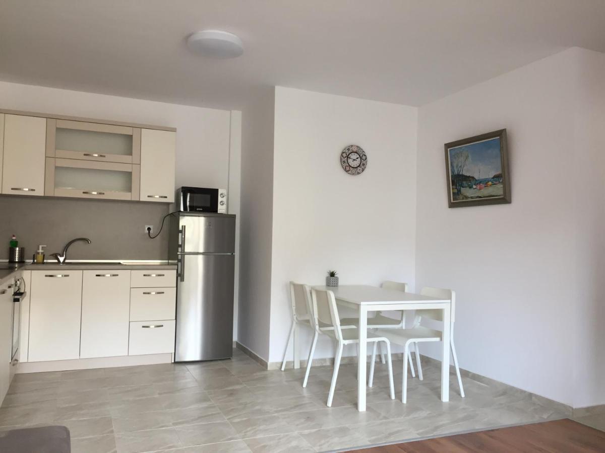 Apartments Dione Pomorie Ngoại thất bức ảnh